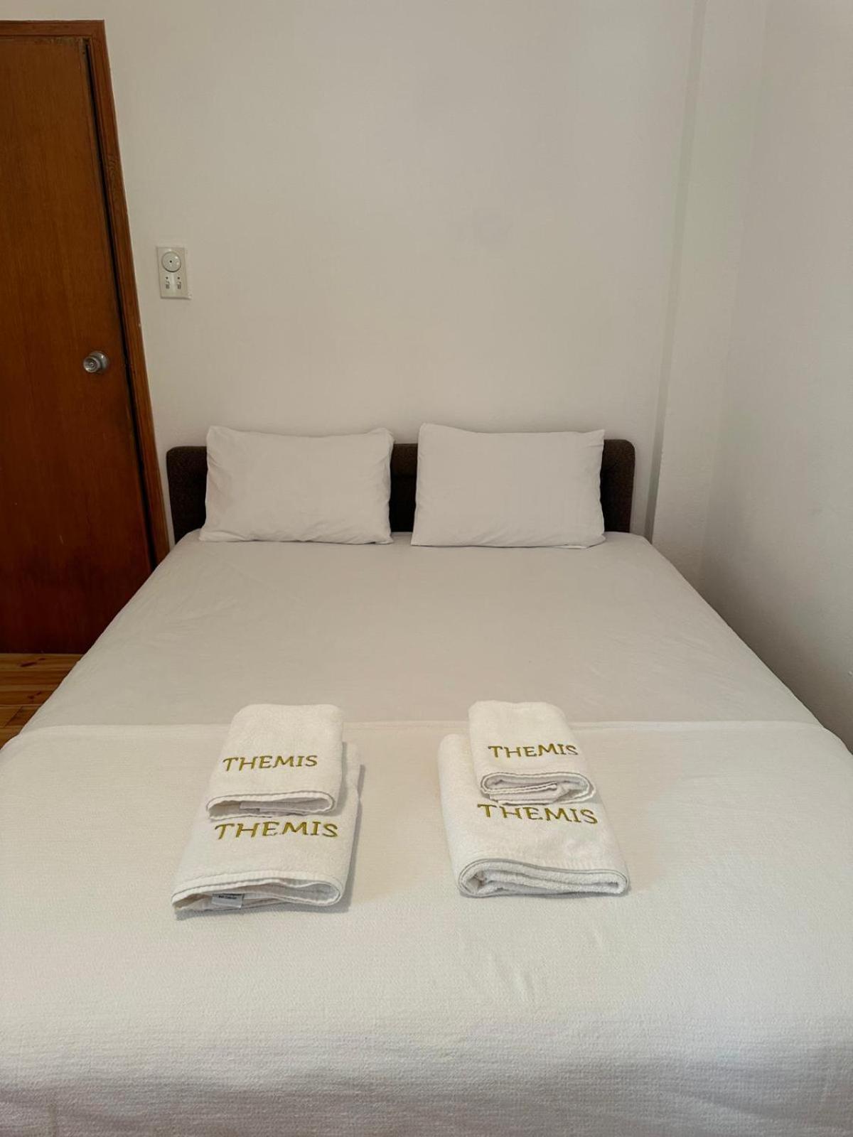Themis Apart Hotel Kotor Buitenkant foto