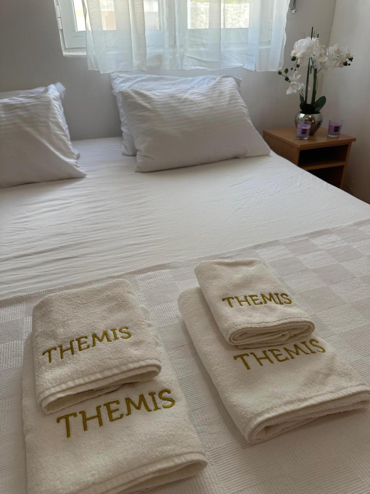 Themis Apart Hotel Kotor Buitenkant foto