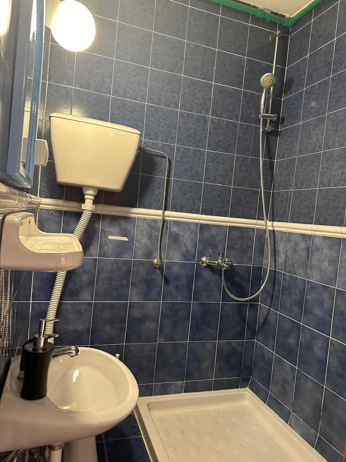 Themis Apart Hotel Kotor Buitenkant foto